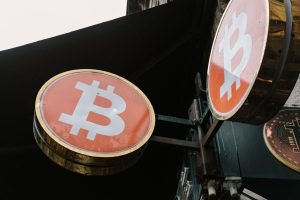 vulnerabilidade carteiras Bitcoin - Vulnerabilidade Carteiras Bitcoin: Impacto nas Coldcard e Investidores