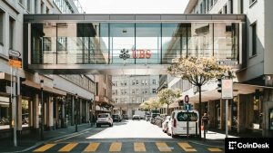 bitcoin ubs aumenta - Bitcoin UBS Aumenta Exposição com Crescimento em ETFs