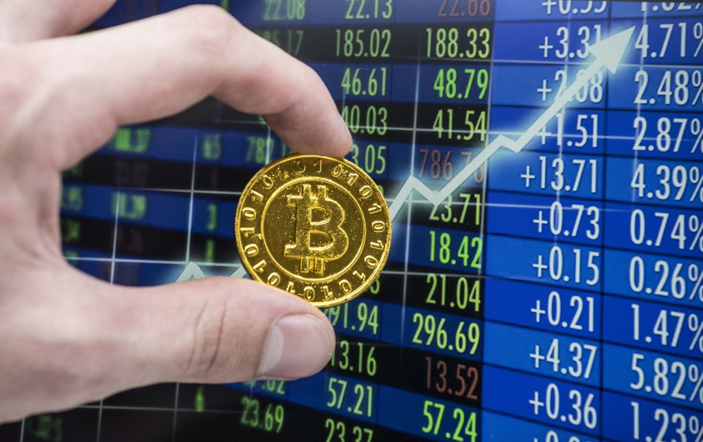rali bitcoin ganha - Rali Bitcoin Ganha Impulso com Liquidações e ETFs