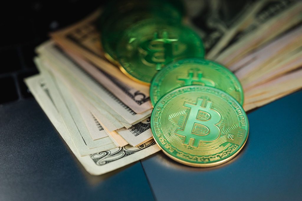 etfs bitcoin atraem - ETFs Bitcoin Atraem Investidores com Sequência de Entradas
