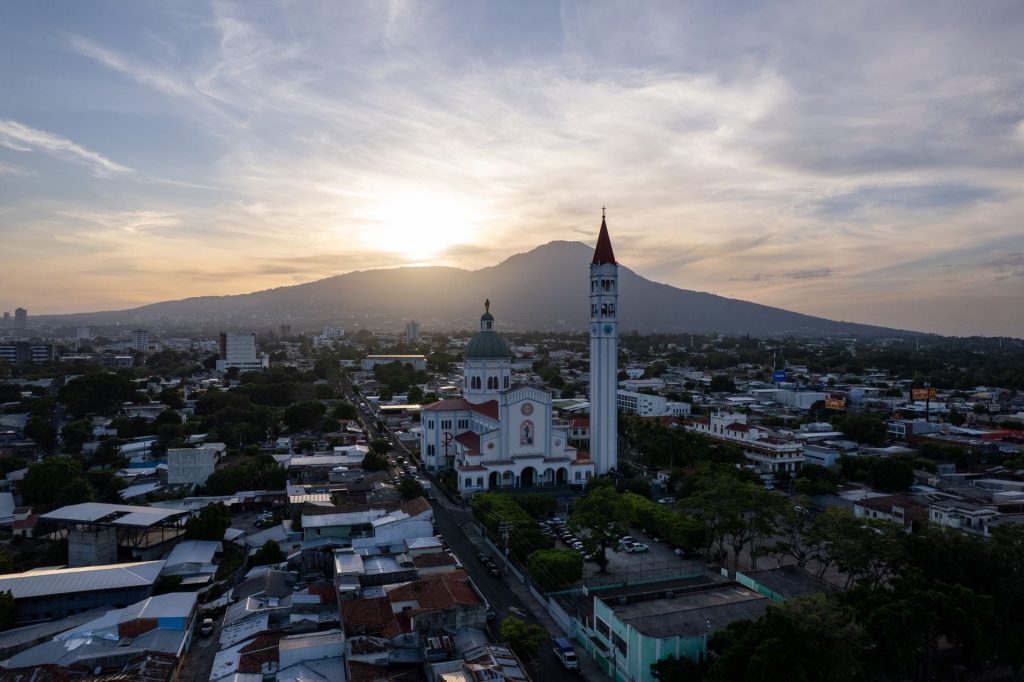 bitcoin fmi esclarece - Bitcoin FMI Esclarece Aquisições de El Salvador
